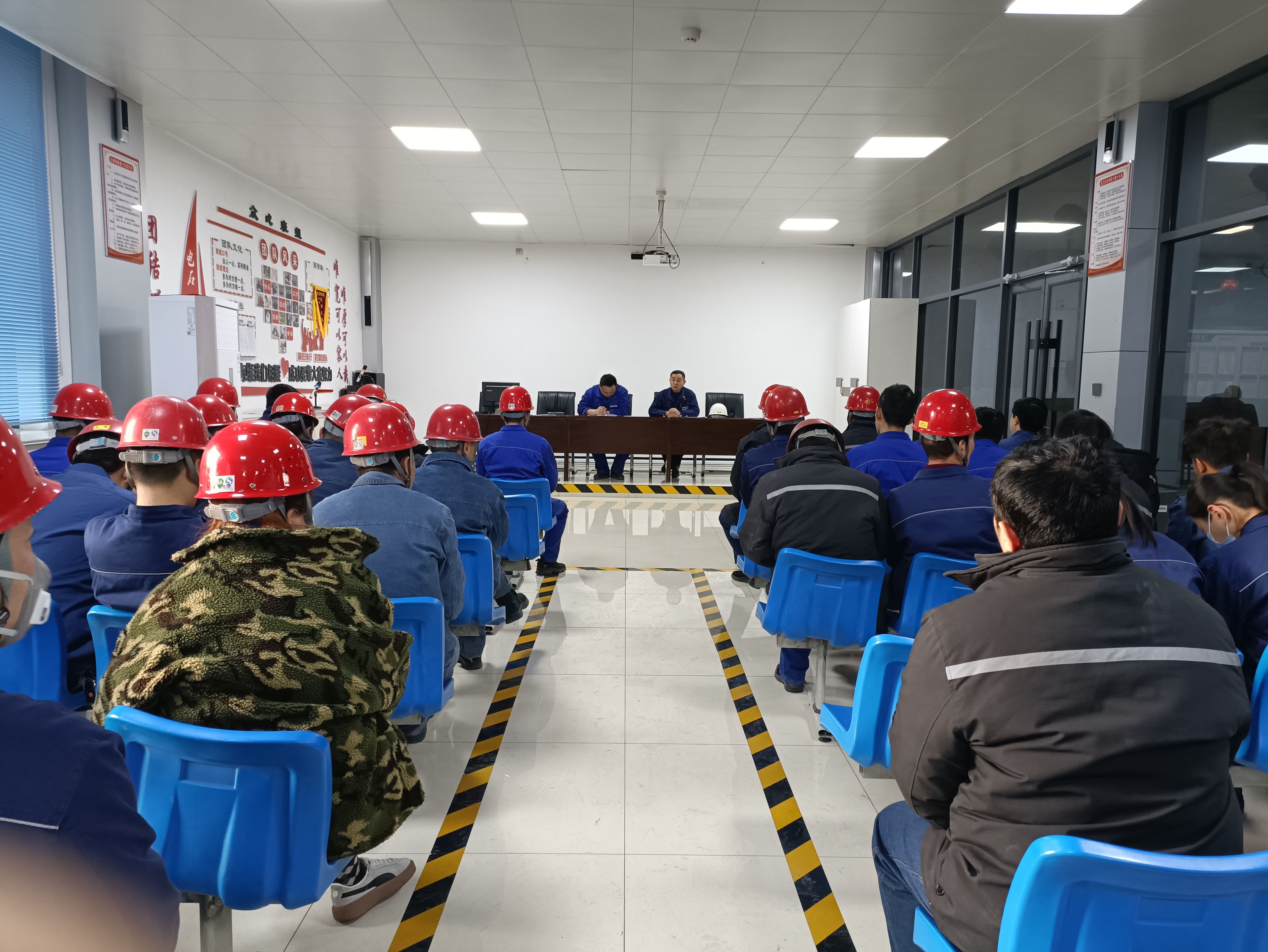 1645429774128763.jpg 94c577495db2cf93e0e142da37ca8ef.jpg