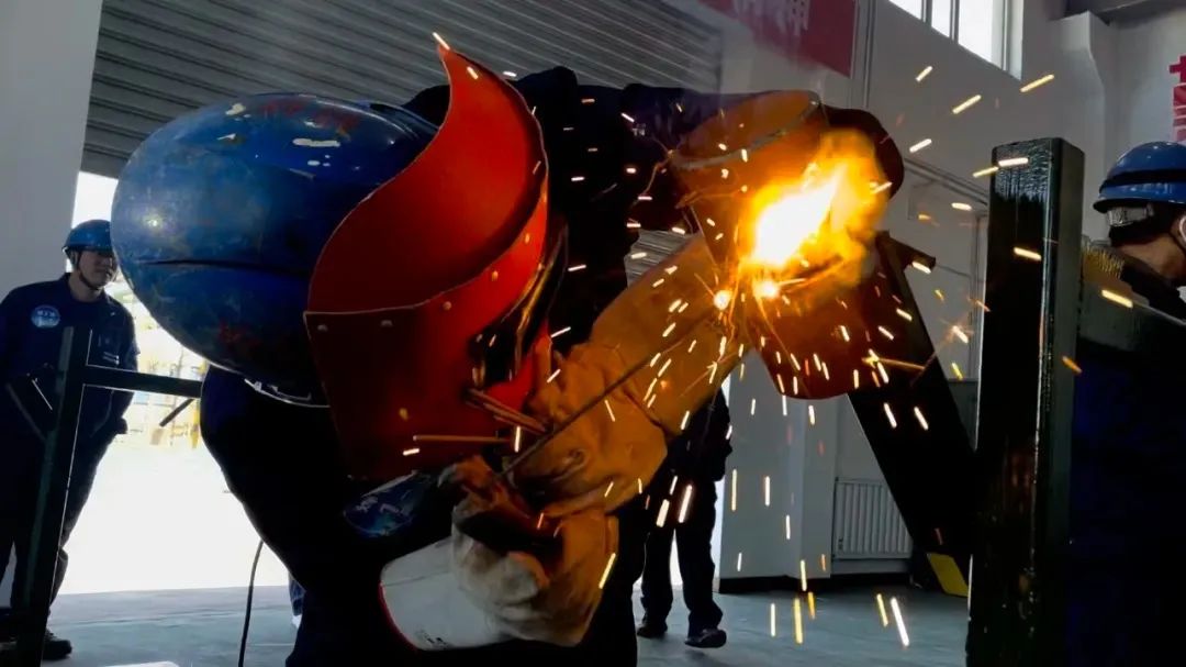 1712448137860635.jpg 640 (2).jpg