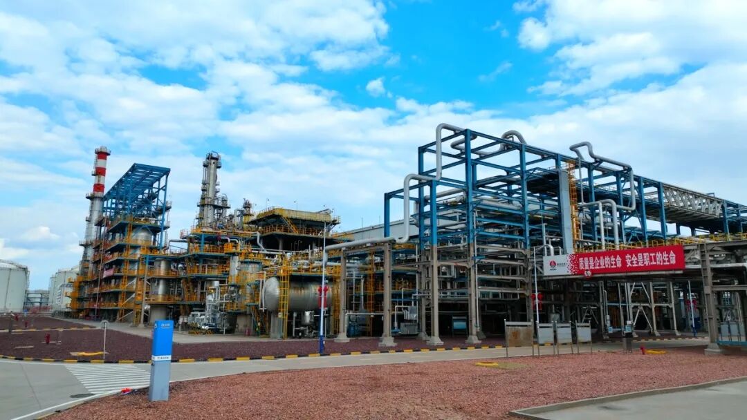 1775278581816054.jpg 647.jpg